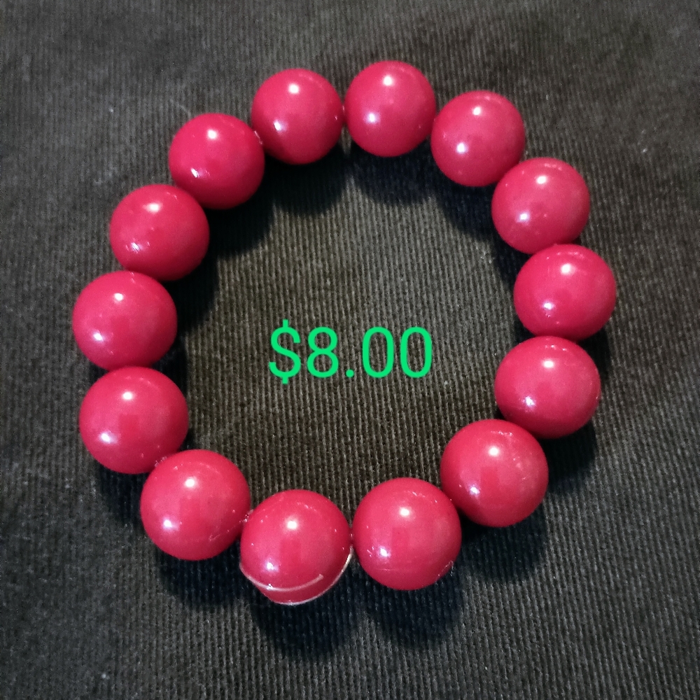 Red beaded bracelet  perfect for any occasion